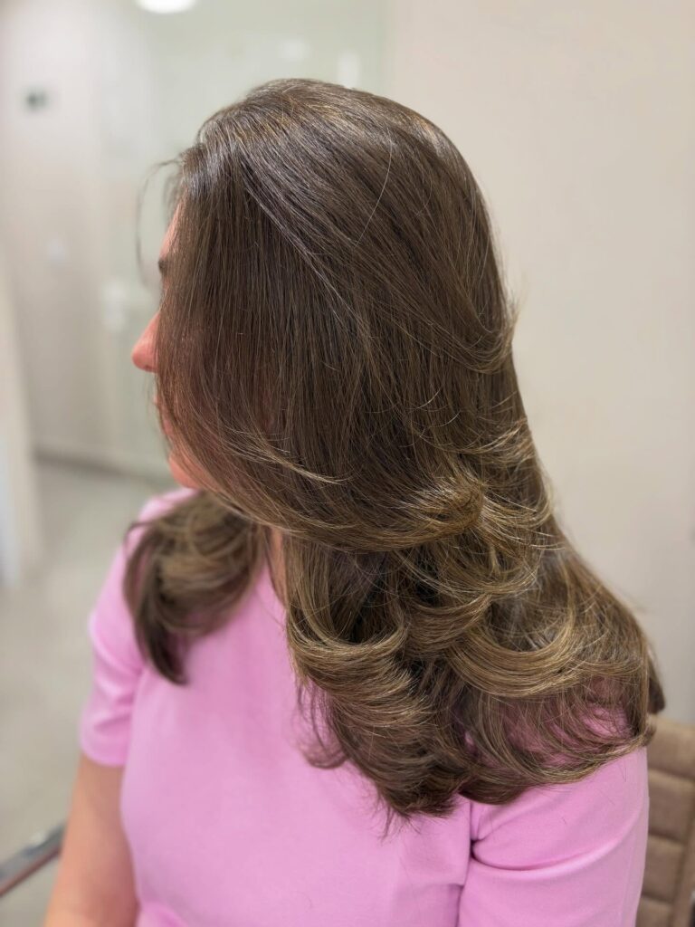 Coloração e mechas – Majô Beauty Club, Vila Velha - ES – foto 4