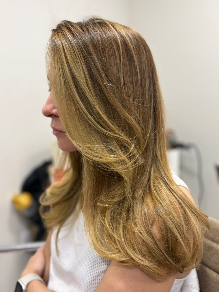 Coloração e mechas – Majô Beauty Club, Vila Velha - ES – foto 9