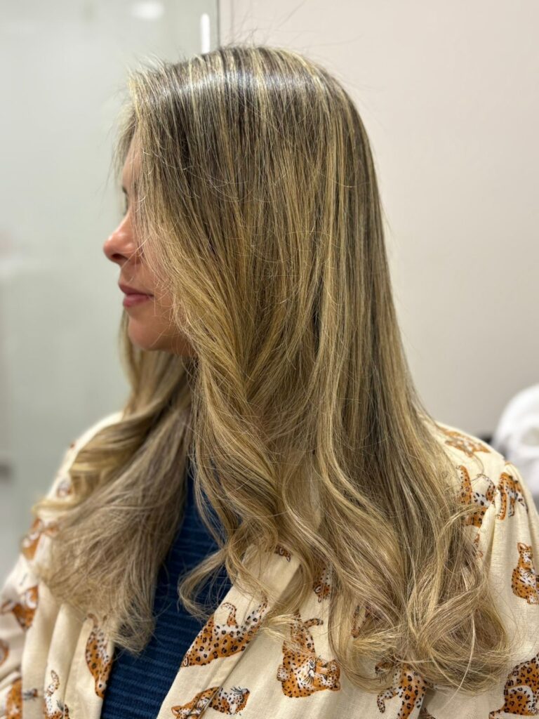 Coloração e mechas – Majô Beauty Club, Vila Velha - ES – foto 6